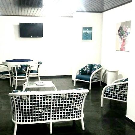 Suites Mancini 2 Гуаружа Экстерьер фото